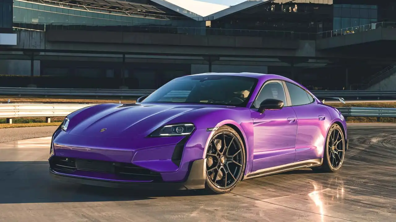 2025-porsche-taycan-turbo-gt.webp