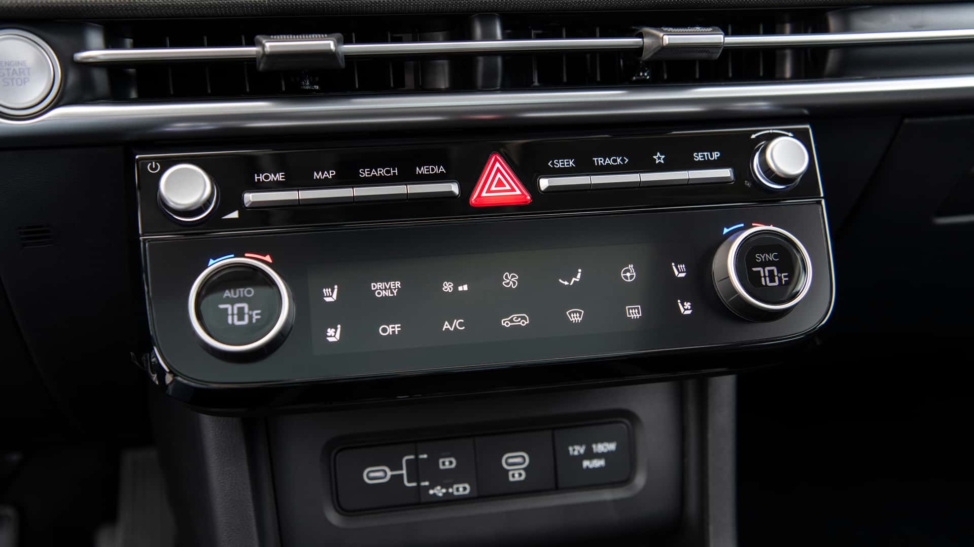 https://cdn.motor1.com/images/mgl/E63xO3/s1/2025-hyundai-tucson.jpg