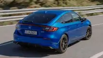 Honda Civic e:HEV (2022) nel test