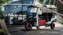 Conceito de tuk-tuk alimentado por baterias Audi de segunda mão