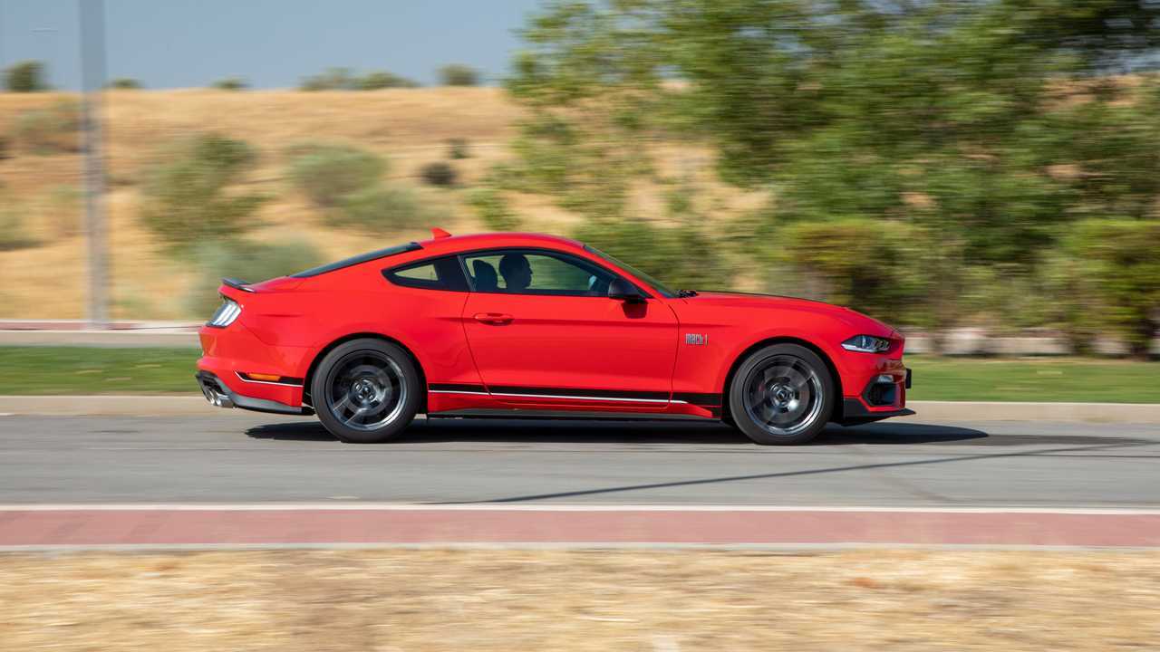 Ford Mustang Mach 1 2022, prueba