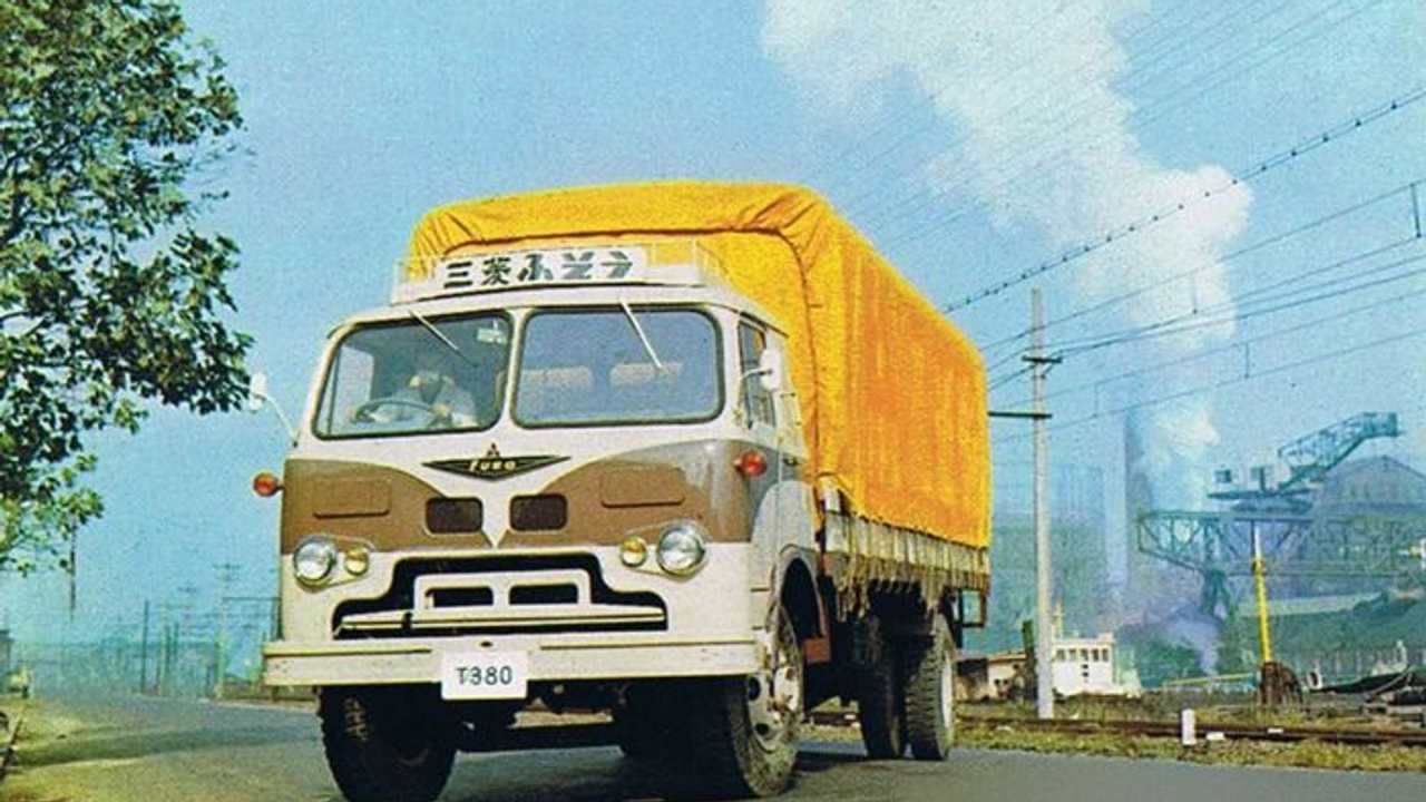 Mitsubishi Fuso T380 1959