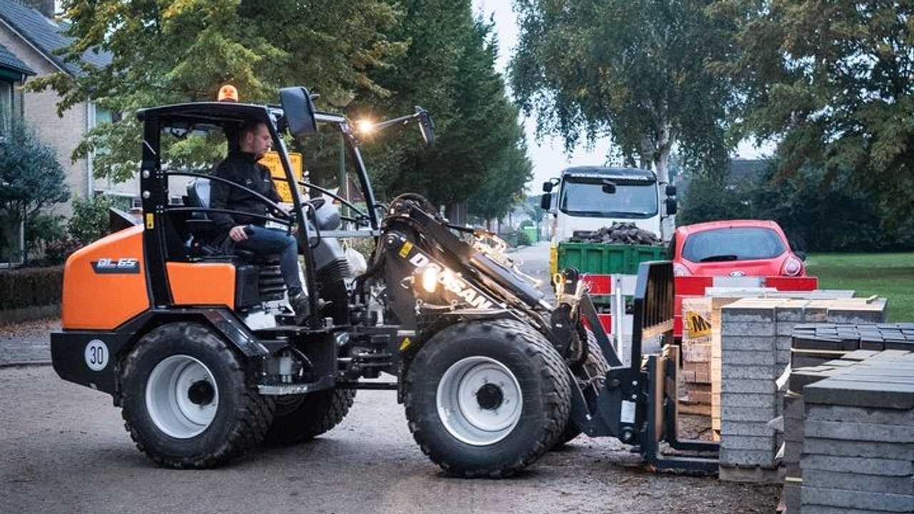 Doosan serie DL: le pale gommate anche per l'agricoltura