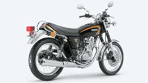 Yamaha SR400 Limited Edition Black Gold - Rear Right Angle View