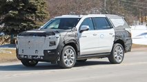 Chevrolet Tahoe Refresh Side View Spy Photo