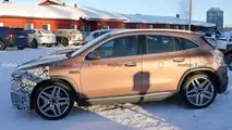 Photos d'espionnage rapprochées de la Mercedes-AMG GLA45 Facelift