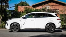 Teste: BYD Atto 8 DM-p (BR)