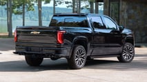 2027 Chevrolet Silverado 1500 High Country Rear 3/4