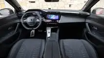 Peugeot 408 Plug-In Hybrid (2026), la prova su strada di Motor1.com