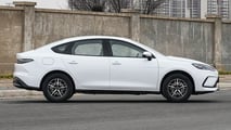 Novo BYD King reestilizado 