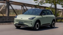 Geely E2
