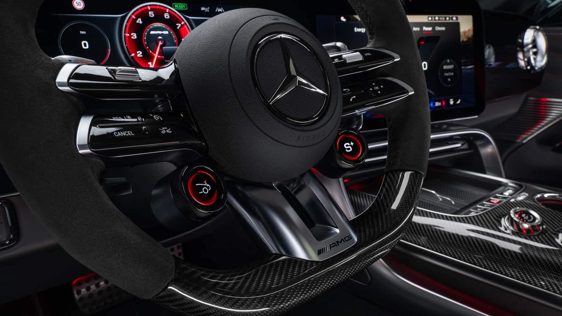 Руль AMG с круглыми переключателями