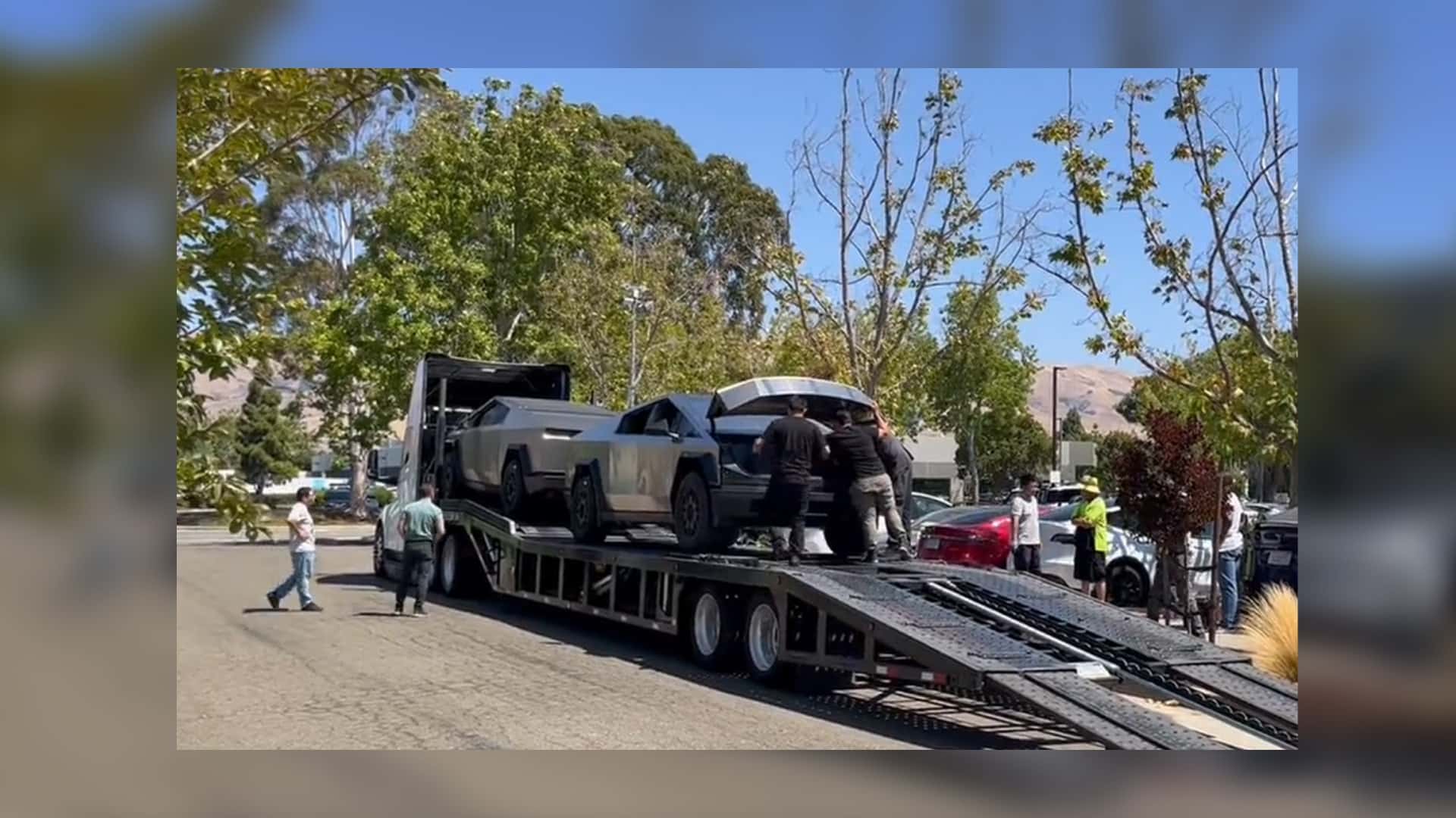 Tesla Cybertruck Spotted With Frunk Open On Semi Car…