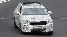 Skoda Kodiaq (2024) auf dem Nürburgring erwischt