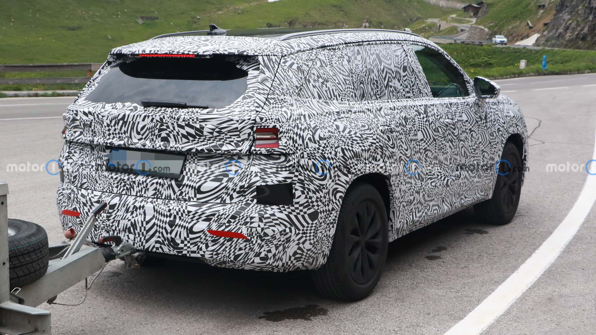 2024-skoda-kodiaq-spy-photo.jpg