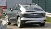 Audi Q6 e-tron (2024) und Audi Q6 e-tron Sportback (2024) Erlkönigfotos