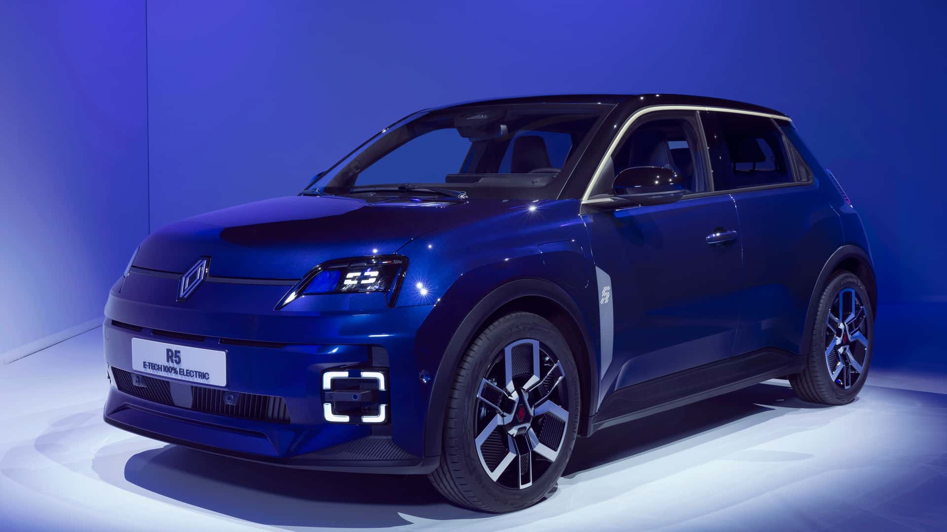 Renault 5 E Tech Alpine A290 AutoWeek