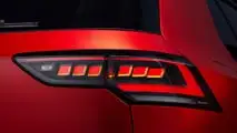 فولكس واجن جولف GTI (2024)