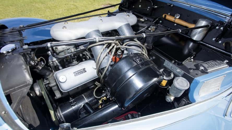 BMW M326: The manufacturer's first six-cylinder engine