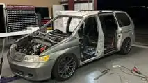 Tesla Model S Plaid with Honda Odyssey body swap