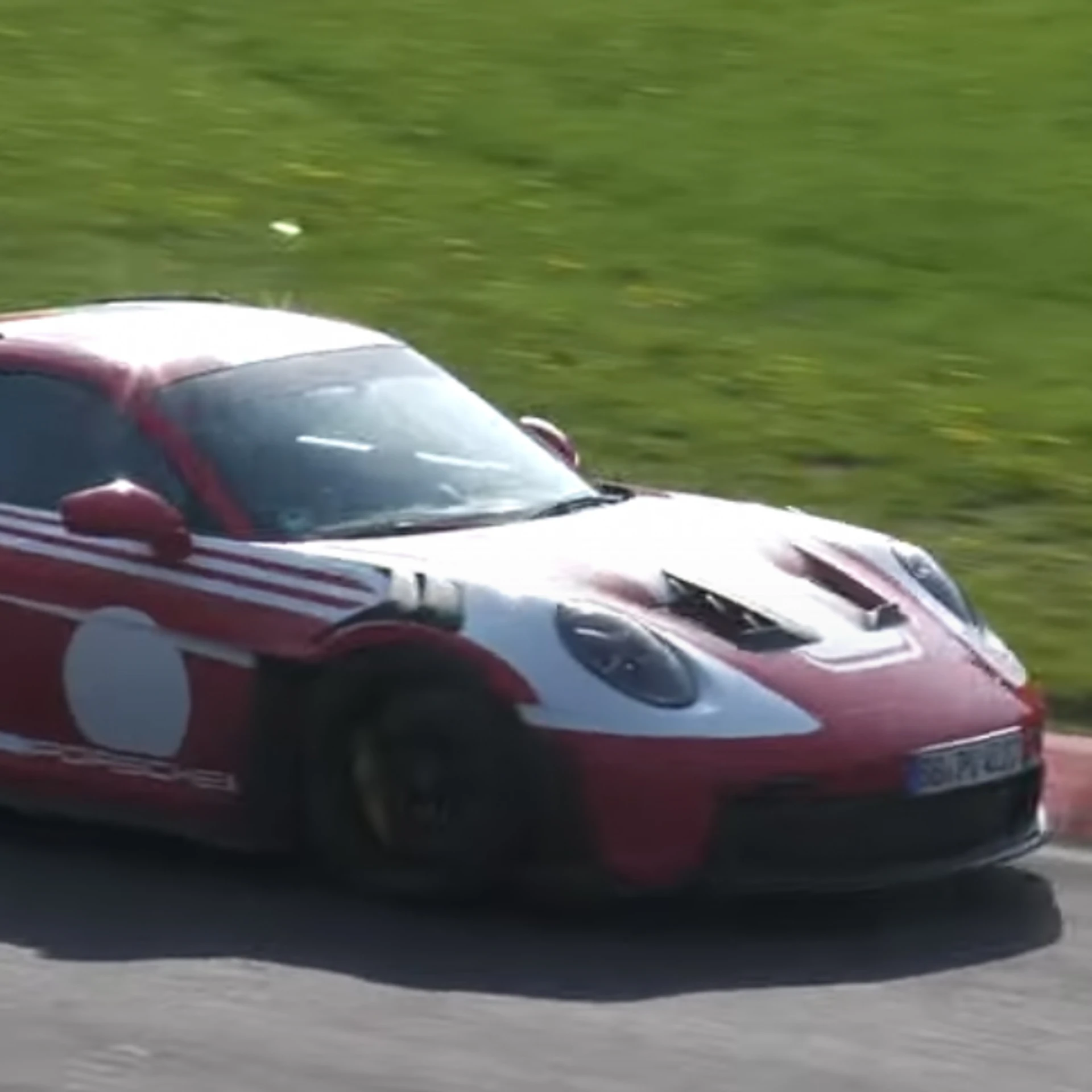 Sound On For Manthey Porsche 911 GT3 RS Attacking The Ring