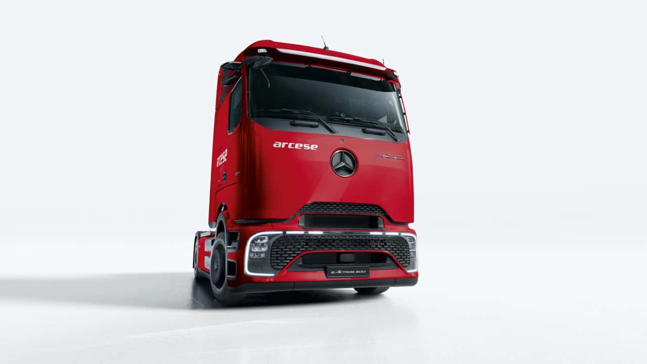 Mercedes-Benz trucks eActros per Arcese