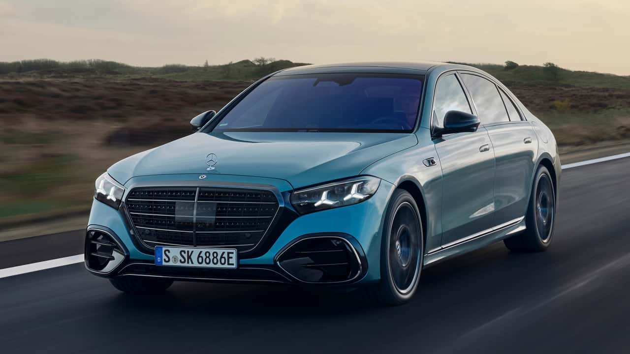 Mercedes, Uzatılmış Menzilli Elektrikli Araçlara İnanmıyor: 'Gerçekten Değiştirir miydiniz?'