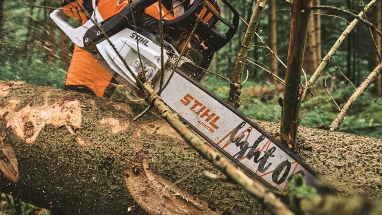 stihl-ap-300-raggiunge-l80-in-soli-9-minuti