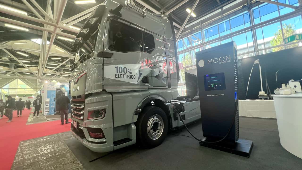 MAN e Moon Power Italia