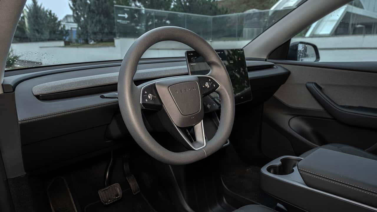 2026 Tesla Model Y Standard