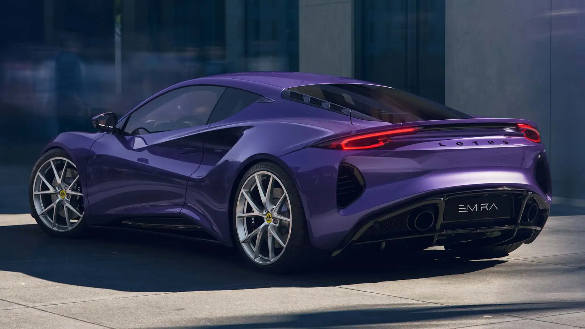 https://cdn.motor1.com/images/mgl/E6p2jo/s1/2026-lotus-emira-rear-3-4.webp