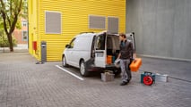 Volkswagen Caddy PHEV 2025 primo contatto