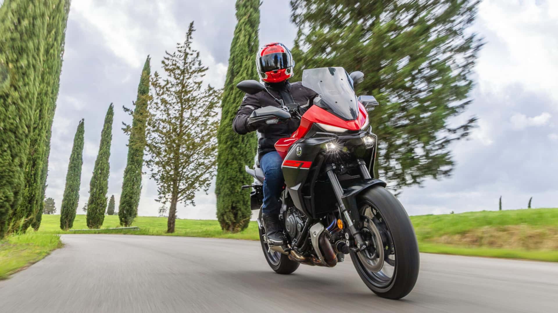 La Yamaha Tracer 7 2025 es una sport-tourer de ensueño