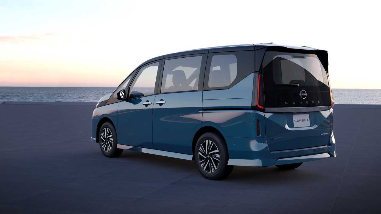 Nissan Serena 2023 (Giappone)