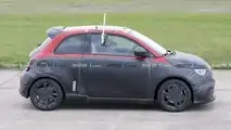Fotos espía del Abarth 500 EV 2023