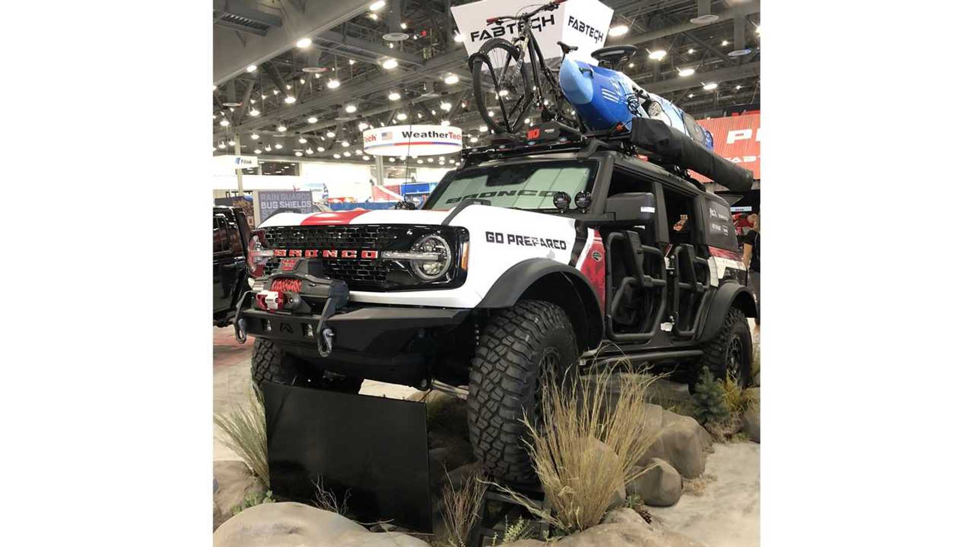 Bronco Raptor Sema La línea Ford SEMA 2022 incluye el poderoso Bronco y el elegante Mach-E ...