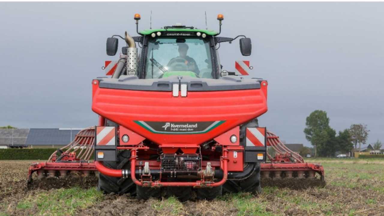 Kverneland f-drill – La tramoggia frontale di nuova generazione