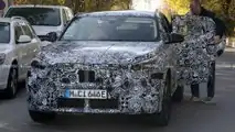 BMW iX2, le prime foto spia