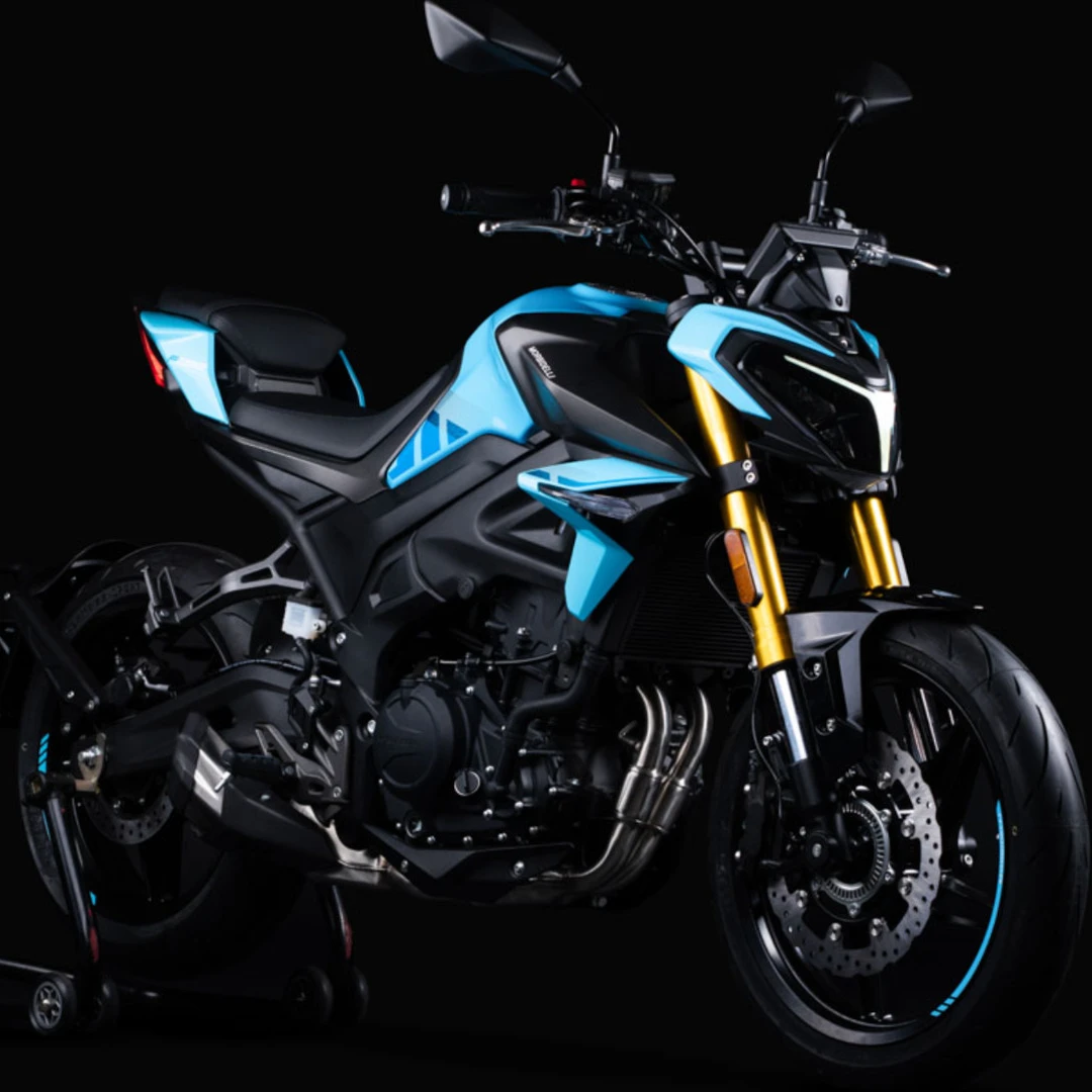 This Small-Displacement Naked Bike Looks Like a Sporty Traffic Buster