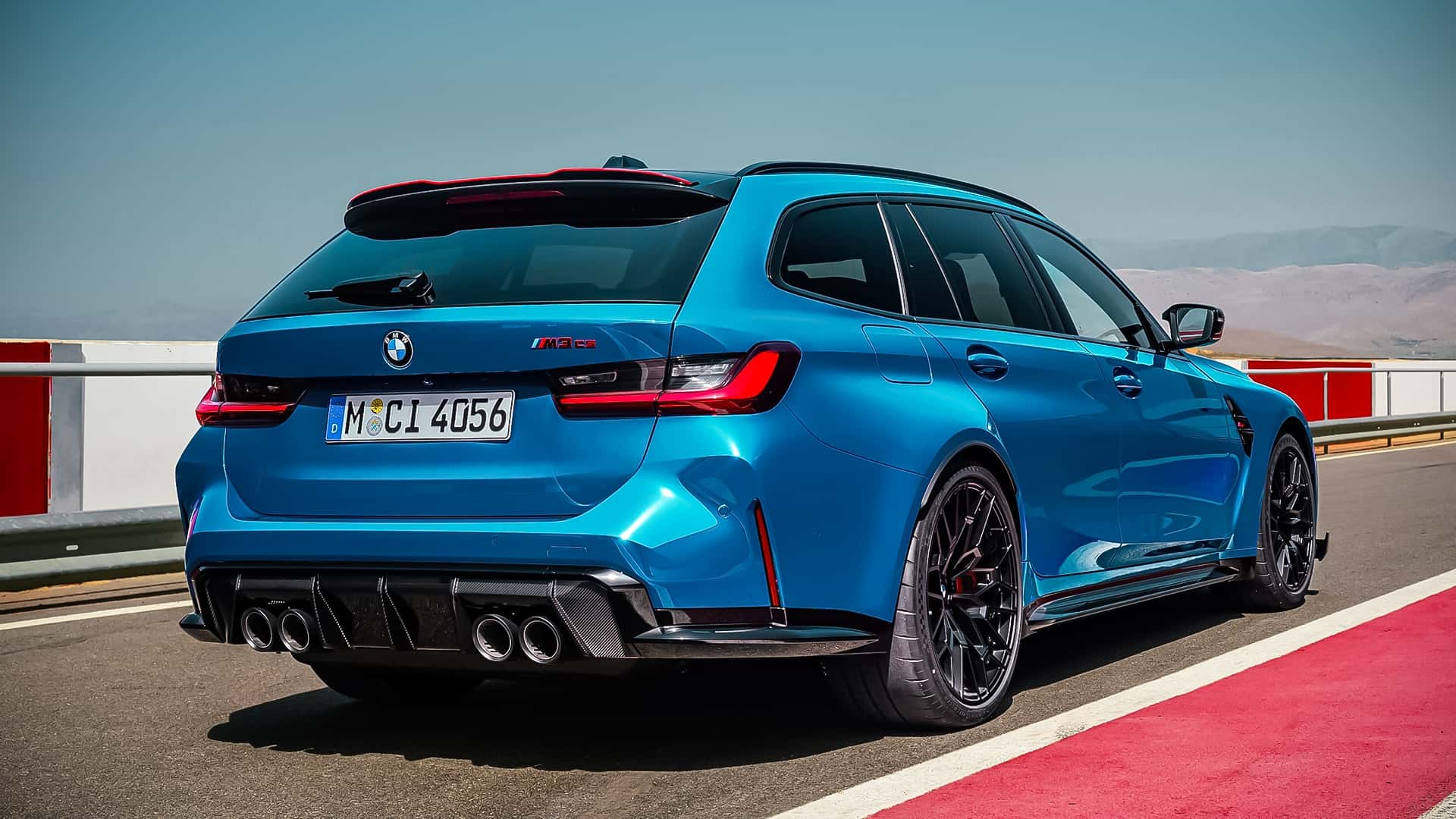 https://cdn.motor1.com/images/mgl/E6xyno/s1/bmw-m3-cs-touring-2025.jpg