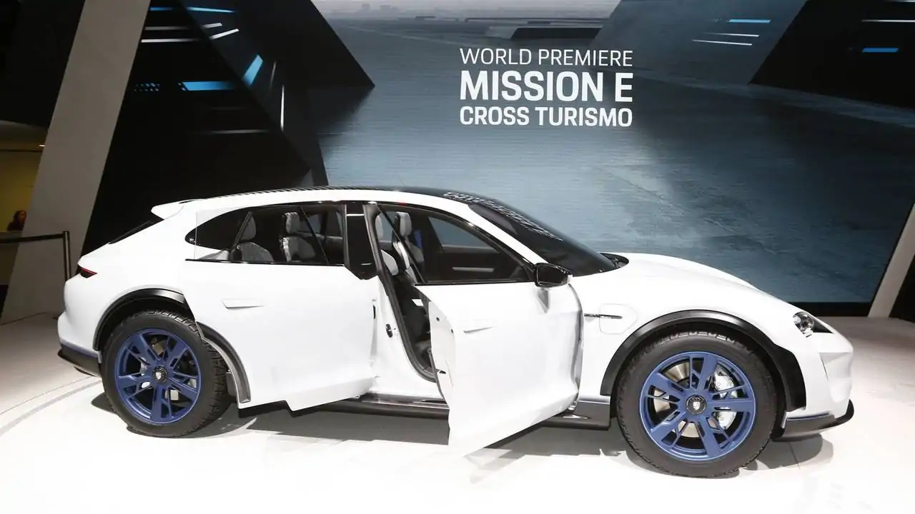 Porsche Mission E Cross Turismo Makes Surprise Debut In Geneva