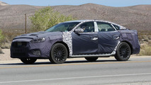 2017 Kia Cadenza spy photo