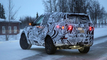2017 Land Rover Discovery spy photo
