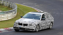2017 BMW 5-Series Touring spy photo
