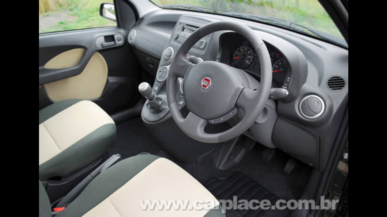 Fiat Panda Cross - Versão adventure com tração 4x4 é lançada no Reino Unido