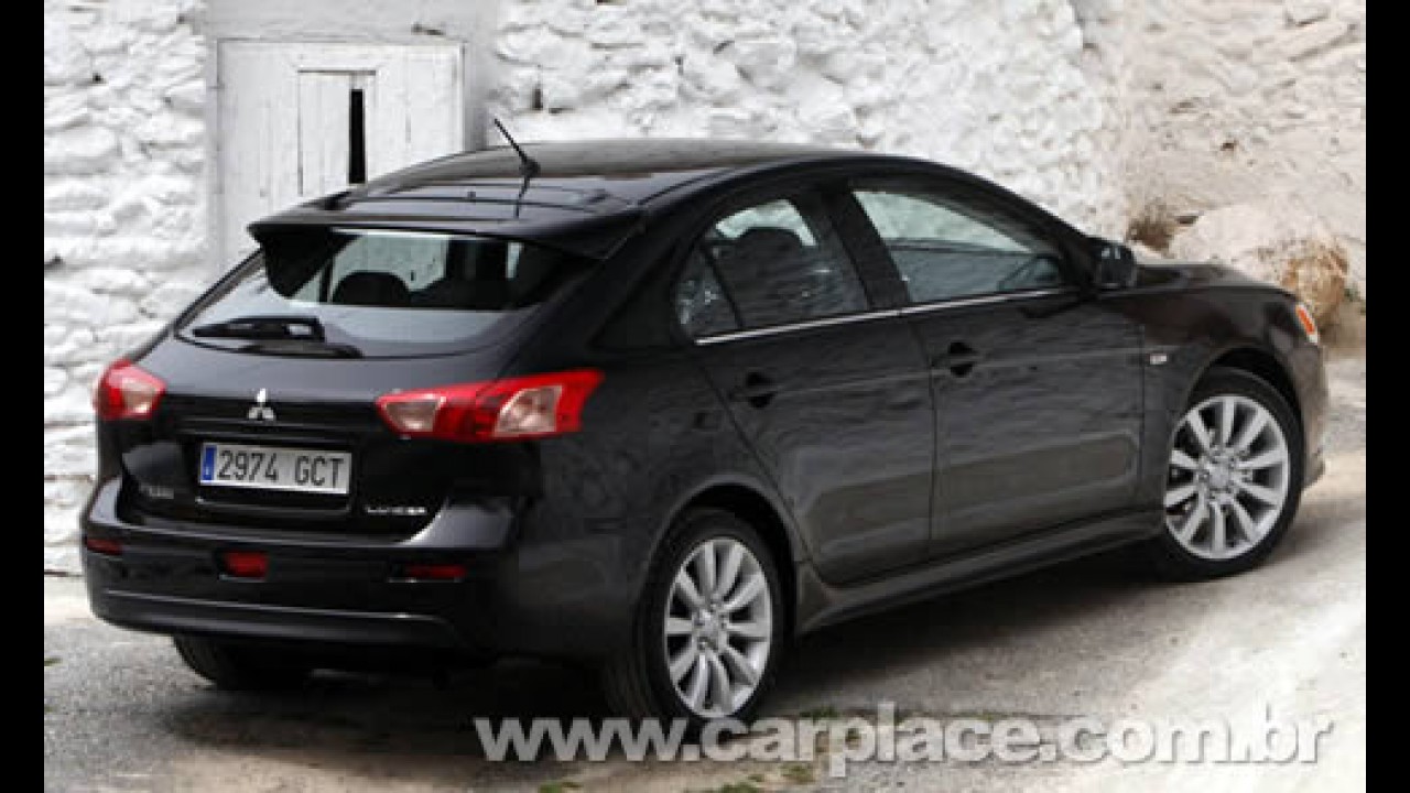 Mitsubishi Lancer - Versão hatch do esportivo japonês será vendido nos EUA