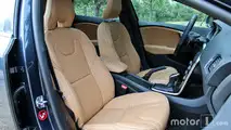 Essai Volvo V40 D4 (2016)
