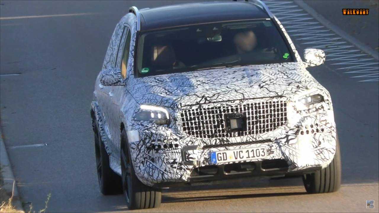 Mercedes-AMG GLS 63 Spied