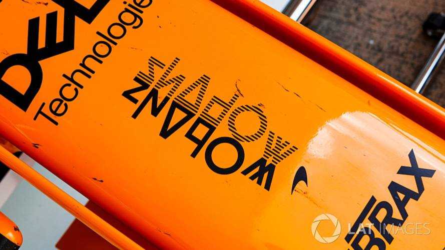 Shadow e-Sports logo on the nose of the McLaren MCL33