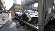 Devel seize à Dubaï
